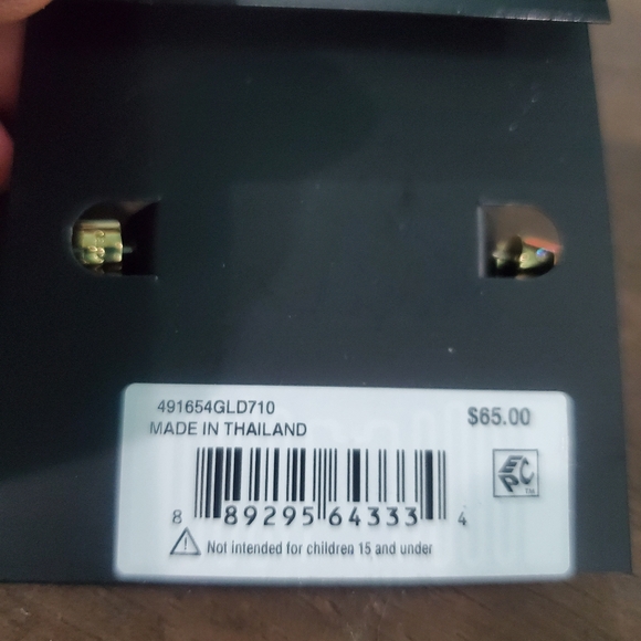 COACH Womens Gold-Tone Signature Stitched Hangtag Charm Huggies. NWT - Picture 7 of 7